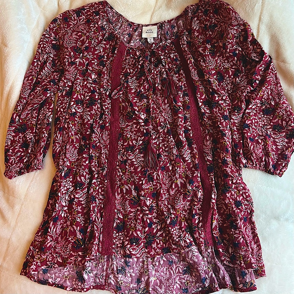 ☮️ Light and Airy for Spring — Boho Style from Knox Rose Size M